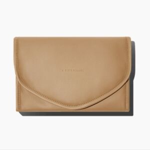 8 Other Reasons Tan Jewelry Travel Bag ~ NWT